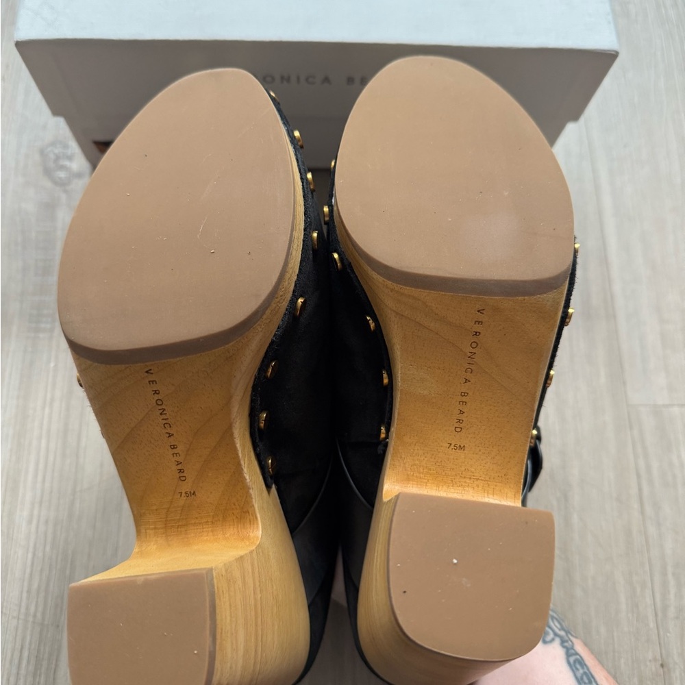 NWB Veronica Beard Dacey Black Suede Clogs - Picture 4 of 7